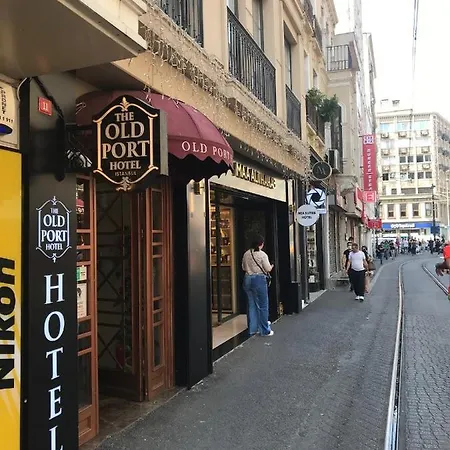 Hotel Old Port 3*