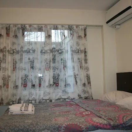 Mete Apartment *