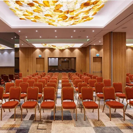 Ibis Styles Merter 5*