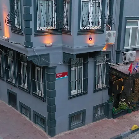 Grey House - Historical Peninsula Отель