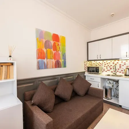 Pera Line Cihangir Otel 3*