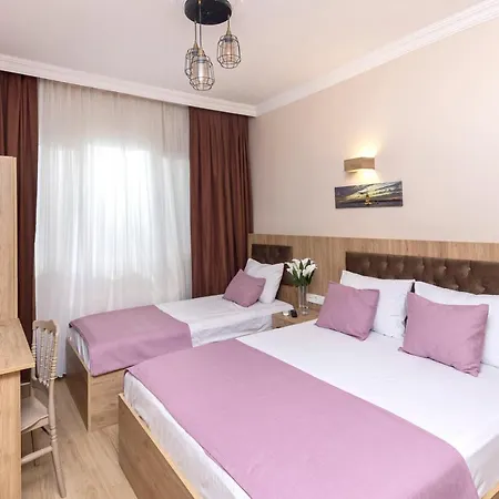 Отель Grey House - Historical Peninsula 3*