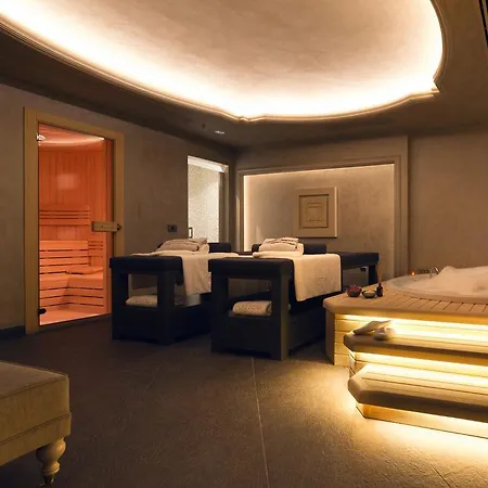 Lazzoni Hotel 5*