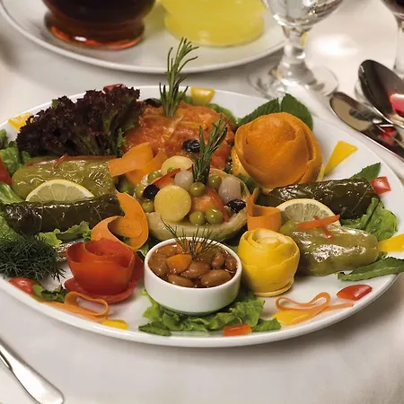 ديلا فندق 4*