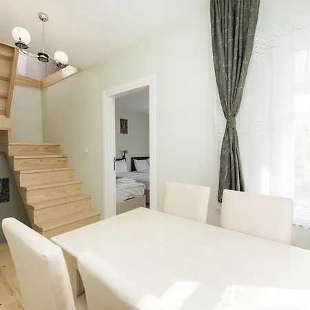 Apartment Mete