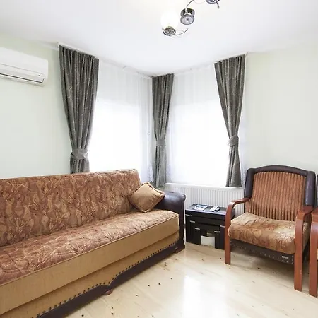 Mete Apartment
