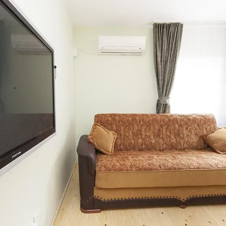 Mete Apartment Istanbul