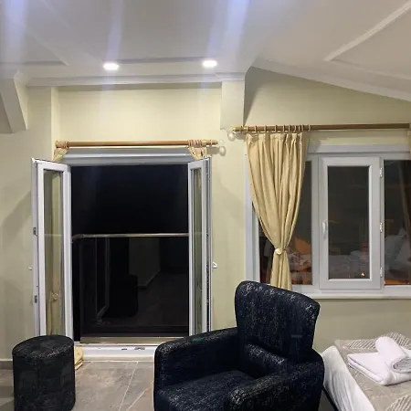 Hotel Miran Suites *