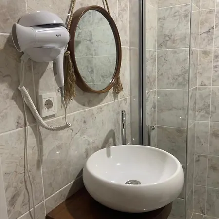 Miran Suites