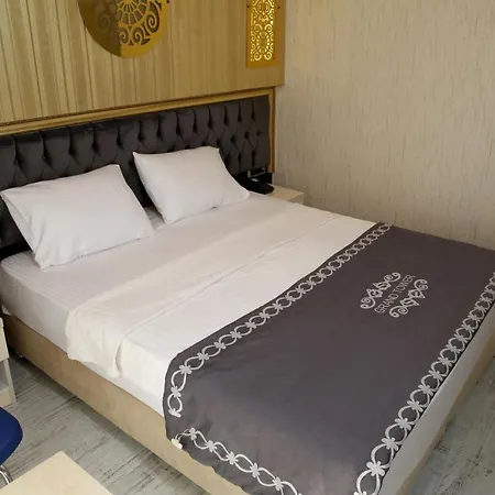 The Grand Tower Hotel