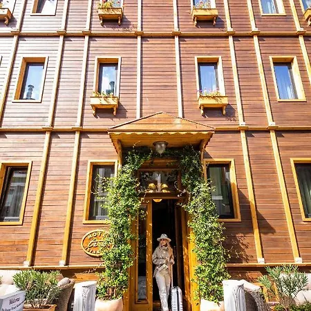 Tria Istanbul-special Category 4* İstanbul