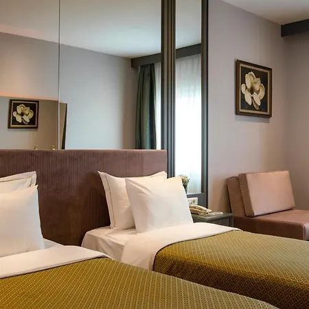 Oran Отель 4*