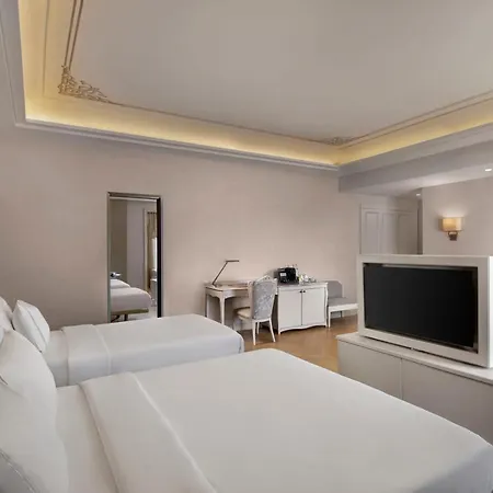 Lazzoni Hotel 5*