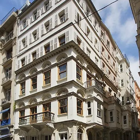 X Flats Gumussuyu Estambul