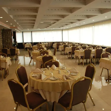 Fuar Hotel 3*