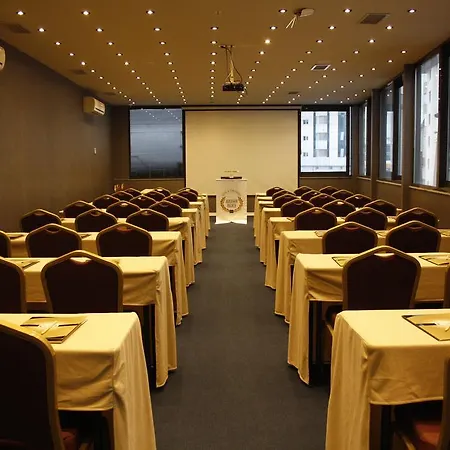Atasehir Palace & Conference Hotel
