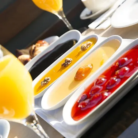 Hotel Atasehir Palace & Conference 4*