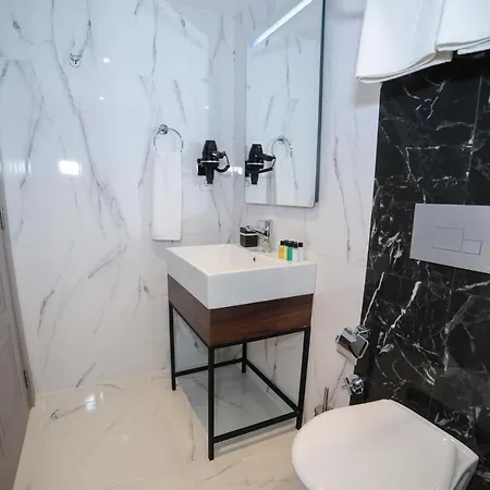The Roomy Nisantasi Hotel 3*