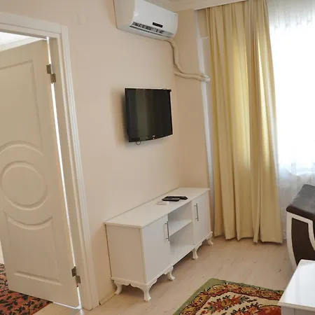 Hotel Huxley And Aparts Old City Istanbul