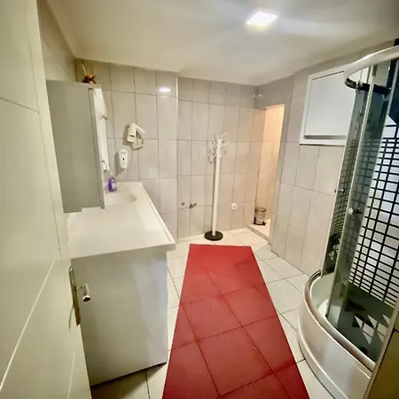 מלון דירות White Beyaz Suites 2*