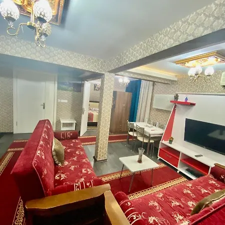 White Beyaz Suites מלון דירות
