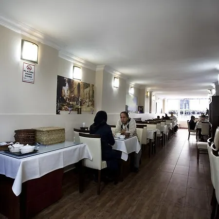 Grand Zentrum & Cafe Restaurant - Taksim Square Otel 3*