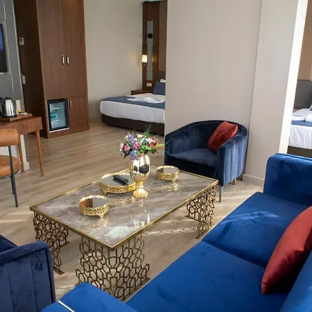 Отель Martinenz 3*