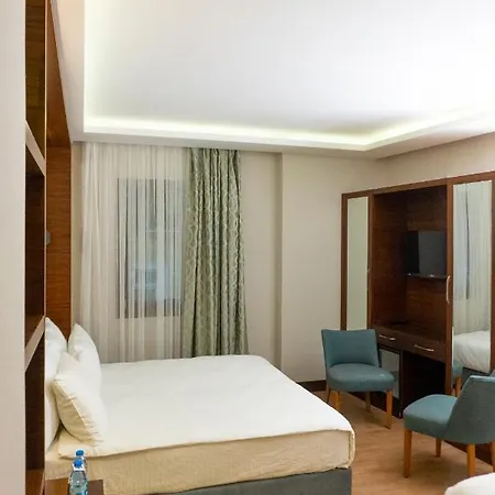 Hotel Long