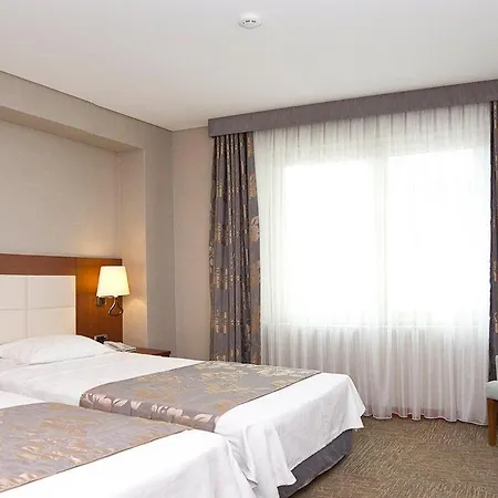 Innpera Hotel 4*