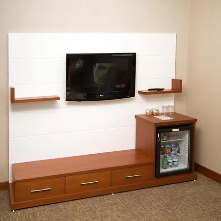 Innpera Hotel 4*