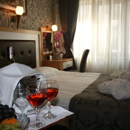 Nova Plaza Taksim Square Istanboel