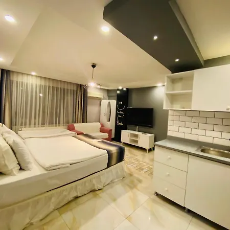 Hotel Grand Taksim 3*