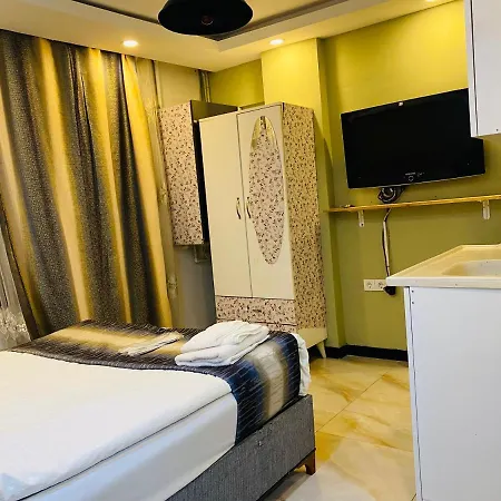 Grand Taksim Hotel 3*