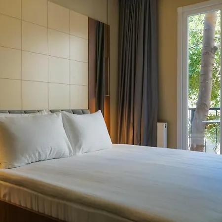 Otel Arach Harbiye İstanbul