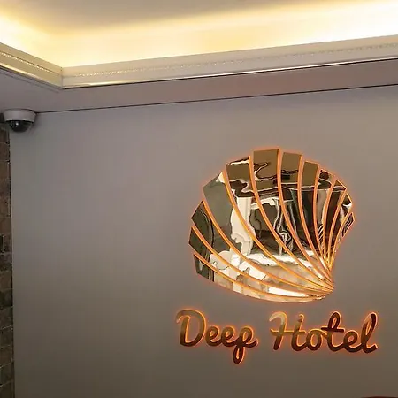 Deep 3*