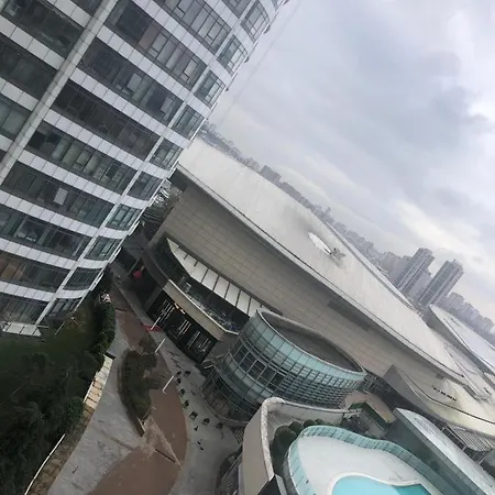 Mall Of 1 *