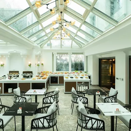 Nena Hotel