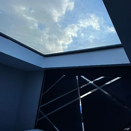 Kent Apartment