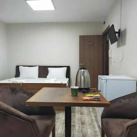 Homestay Metatron Suit Otel *