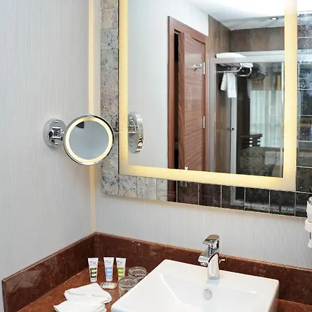 Mercure Altunizade Otel