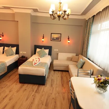 White Pearl Aparthotel