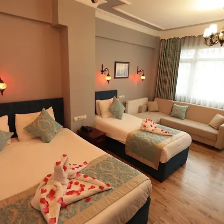 Aparthotel White Pearl 2*