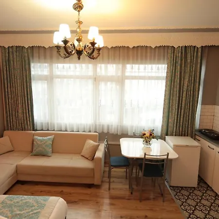 Aparthotel White Pearl 2*