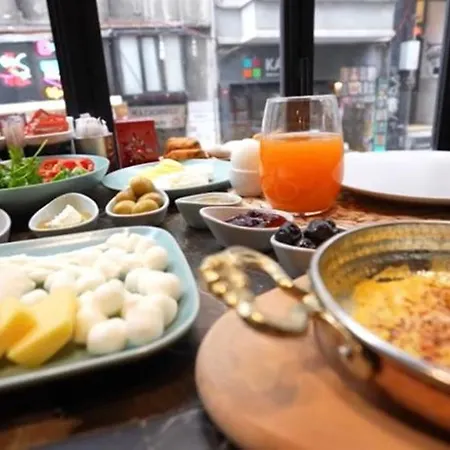 Royal Galata Hotel 3*