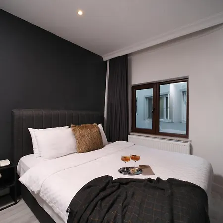 Etiz Bosphorus Hotel *