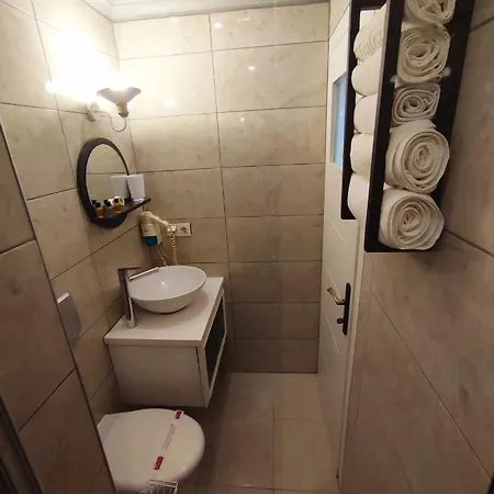 Hotel Jakaranda Istanbul
