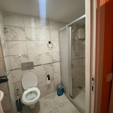 Taksim Pandora *