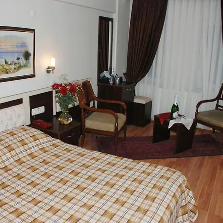 Otel Grand 3*