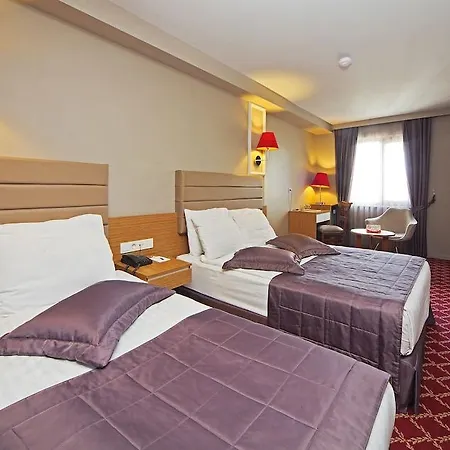 Hotel All Seasons