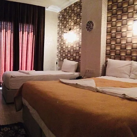Hotel Art 3*